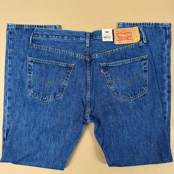 HOST PICK! ICONIC LEVIS 501 JEANS DARK STONE WASH - Picture 8 of 10